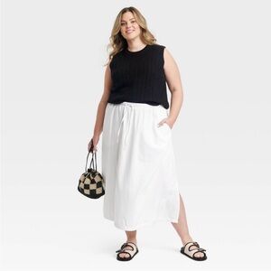 Women's Tie-Front Midi A-Line Skirt - Universal Thread™ White 1X NWT